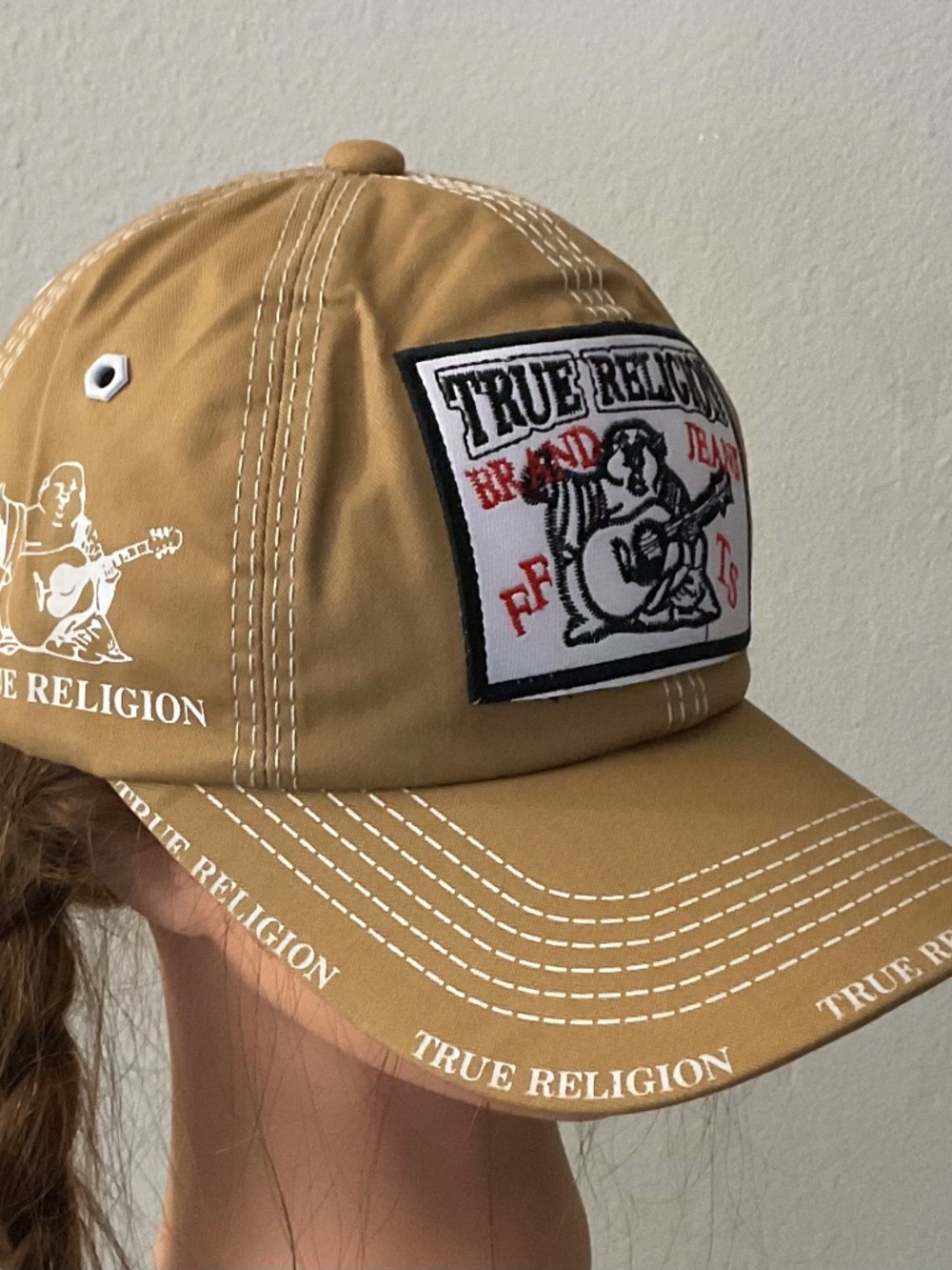 True religion Cap. - Picture 2 of 6